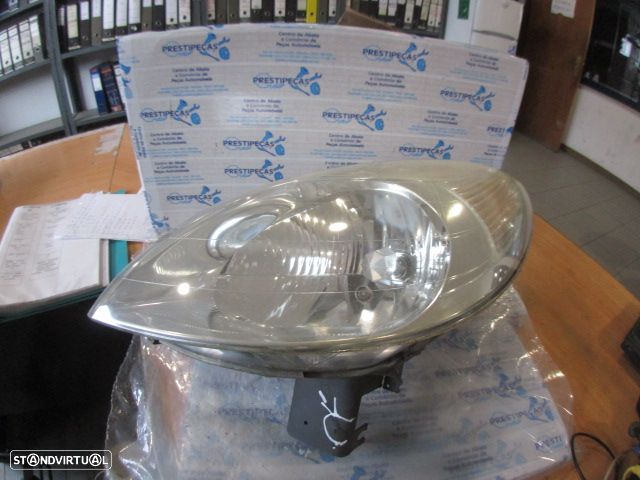 Farol 9649557480 CITROEN  XSARA PICASSO 2007 1.6HDI 90CV 5P BEGE ESQ H4 ORIGINAL VALEO Apoio Partido - 1