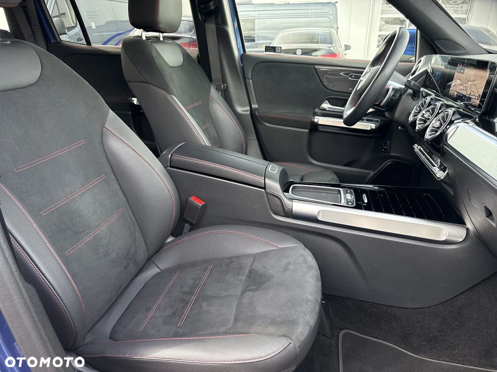 Mercedes-Benz GLB 200 d AMG Line 8G-DCT - 21