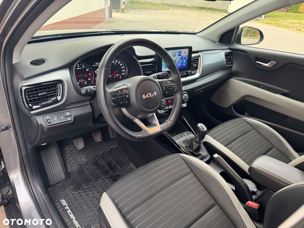 Kia Stonic 1.0 T-GDI MHEV L - 20
