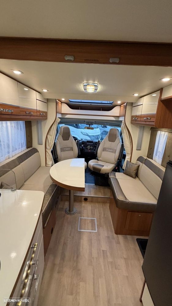 Fleurette Magister 74 LMF c.central e basculante - 54