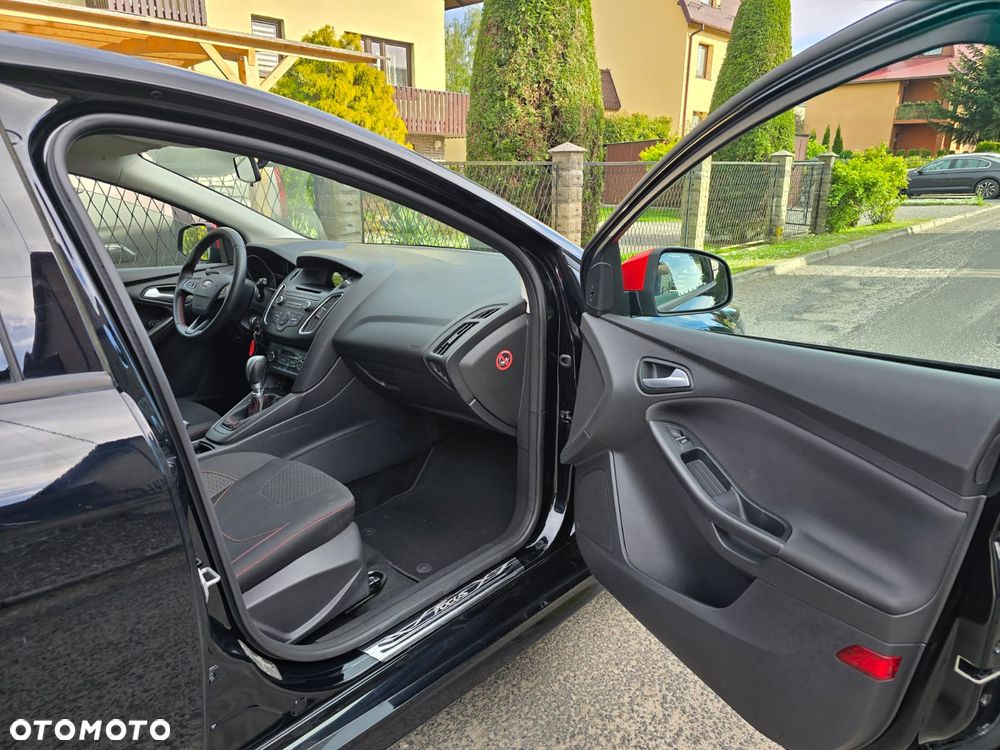 Ford Focus 1.0 EcoBoost ST-Line Red ASS - 30