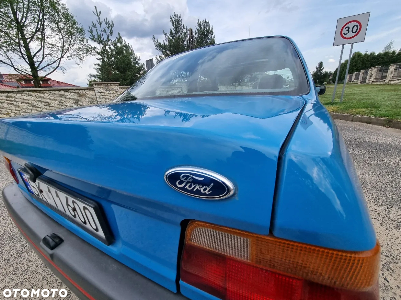 Ford Orion 1.6 CLX - 26