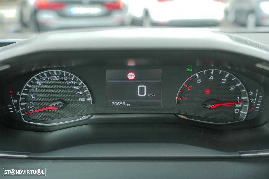 Peugeot 2008 1.2 PureTech Active Pack - 13