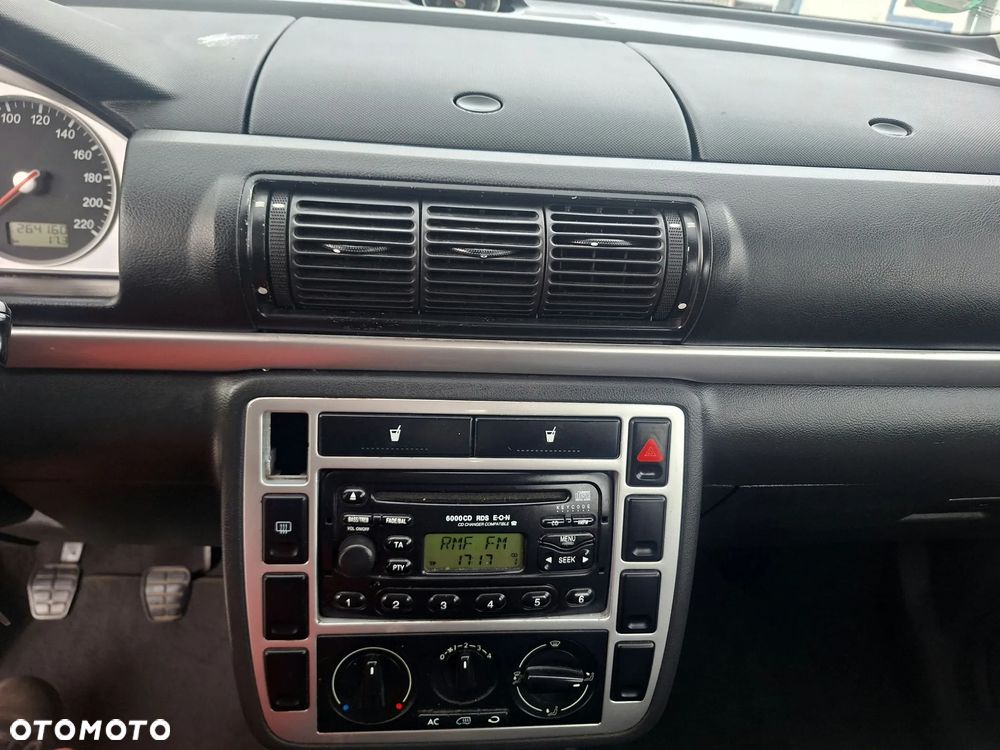 Ford Galaxy ver-tdi-trend - 11