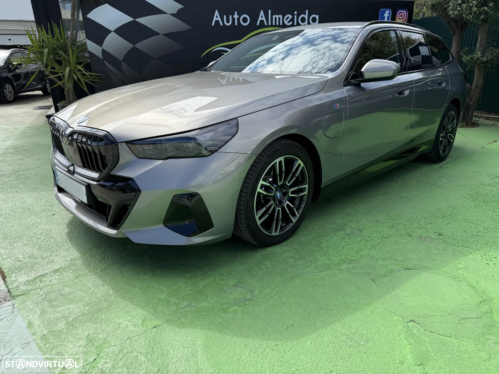 BMW 530 e Pack Desportivo M Pro - 2