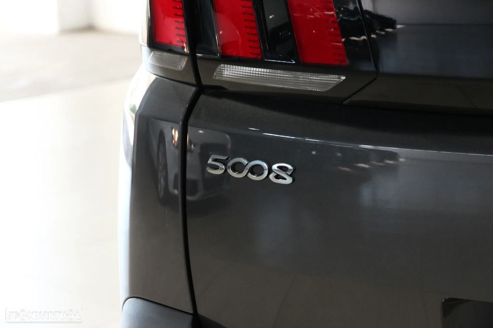 Peugeot 5008 1.5 BlueHDi GT Line EAT8 - 5