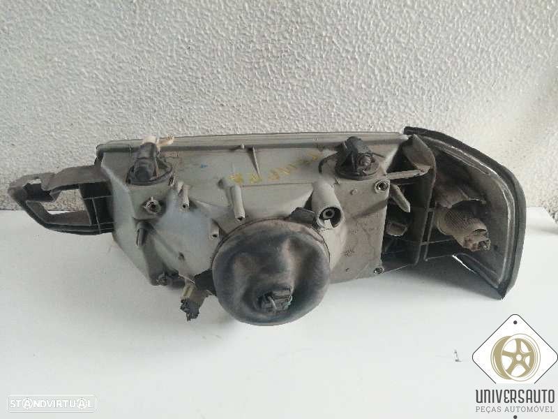FAROL DIREITO FIAT TEMPRA 1990 - 1