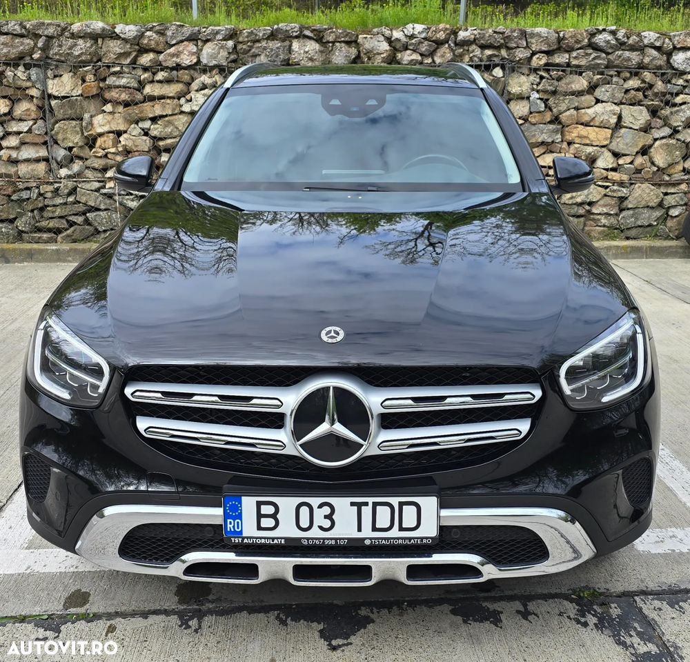 Mercedes-Benz GLC - 1
