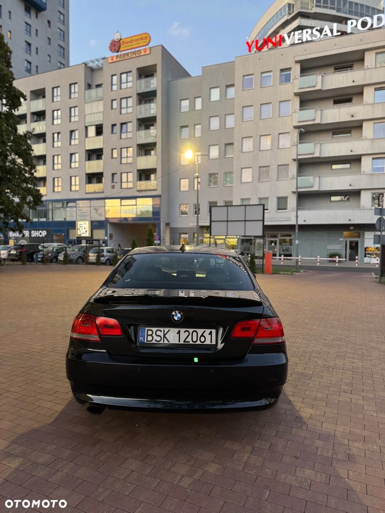 BMW Seria 3 320d - 5