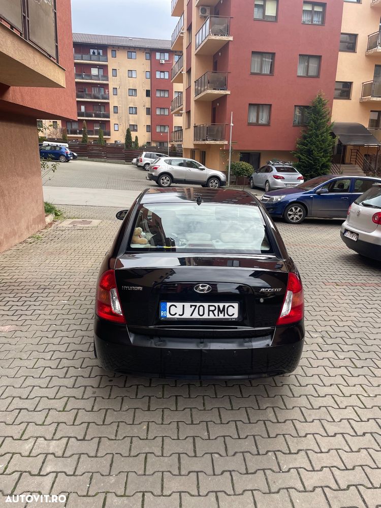Hyundai Accent MC 1.4 DOHC GL FULL - 4