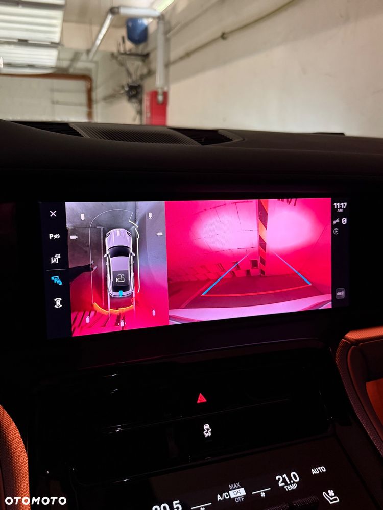 Porsche Panamera 4 - 18