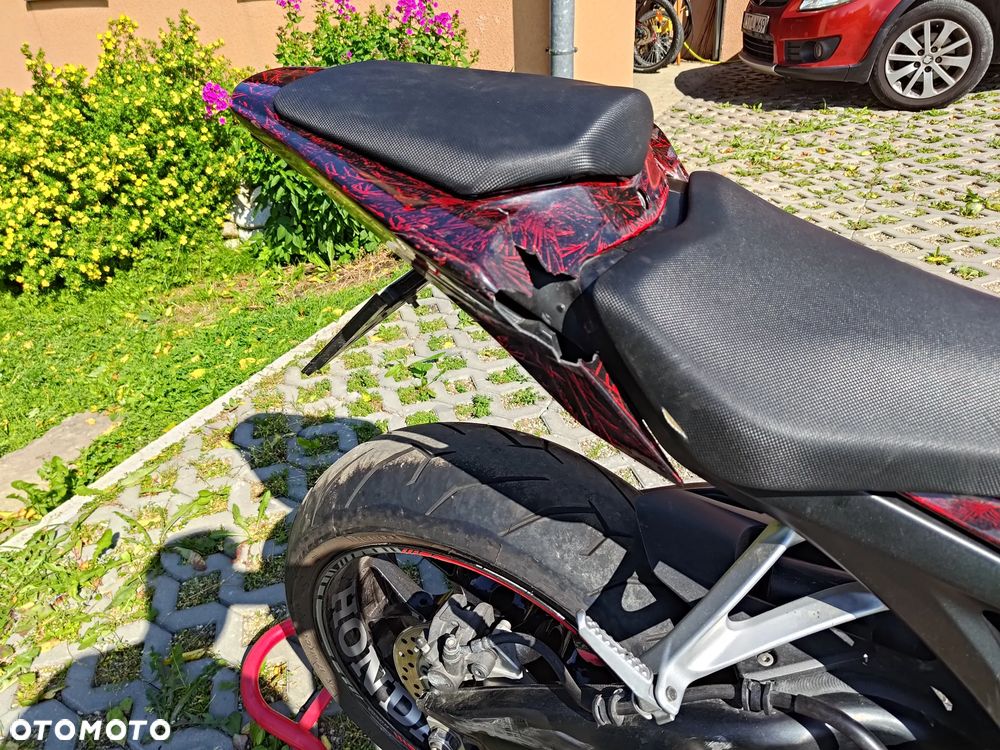 Honda CBR - 13