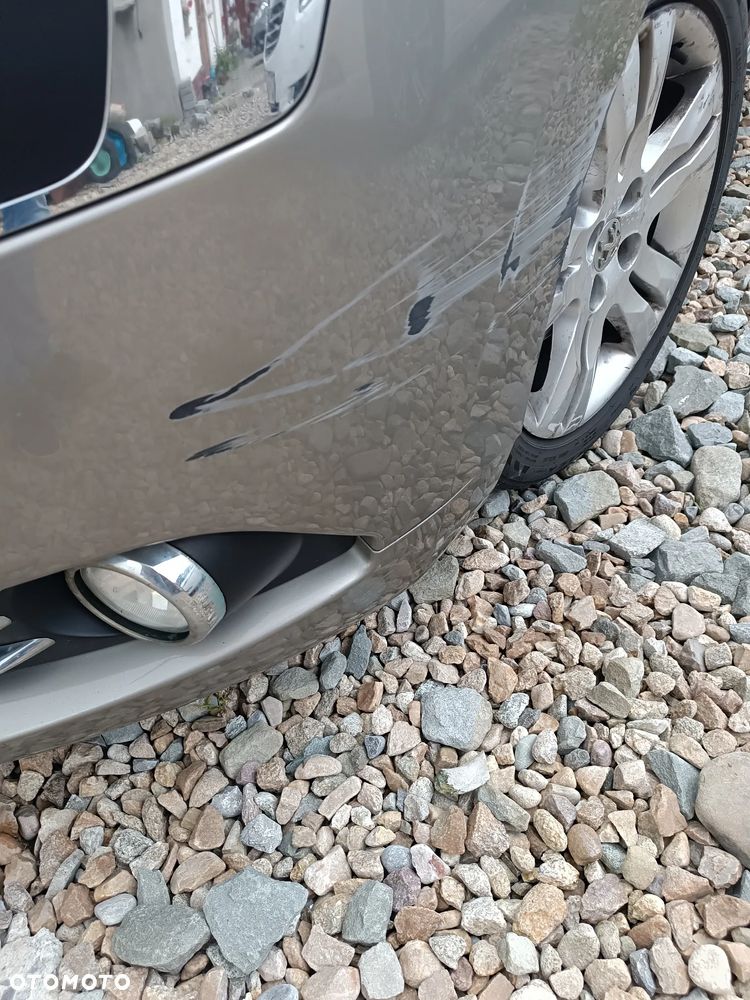 Peugeot 5008 - 8
