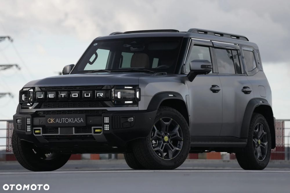 Jetour Traveller - 3