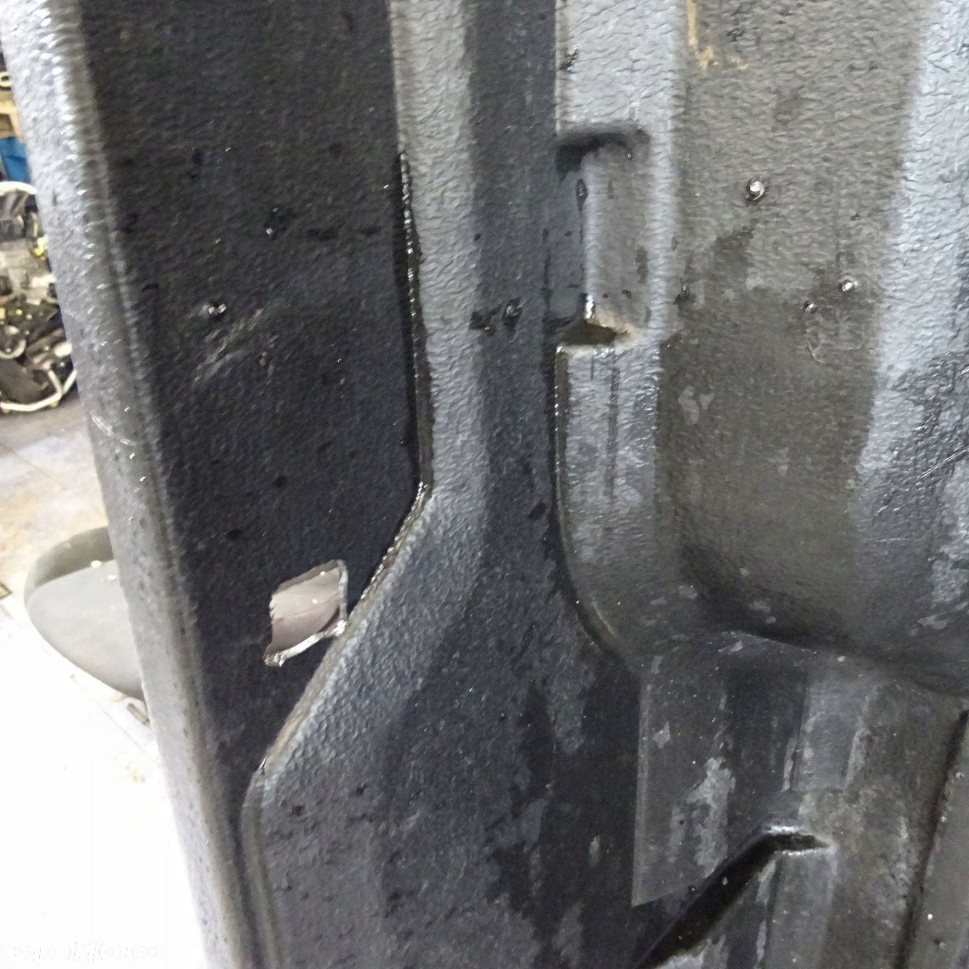 FORD RANGER IV LIFT WKŁAD TYLNEJ SKRZYNI - 3