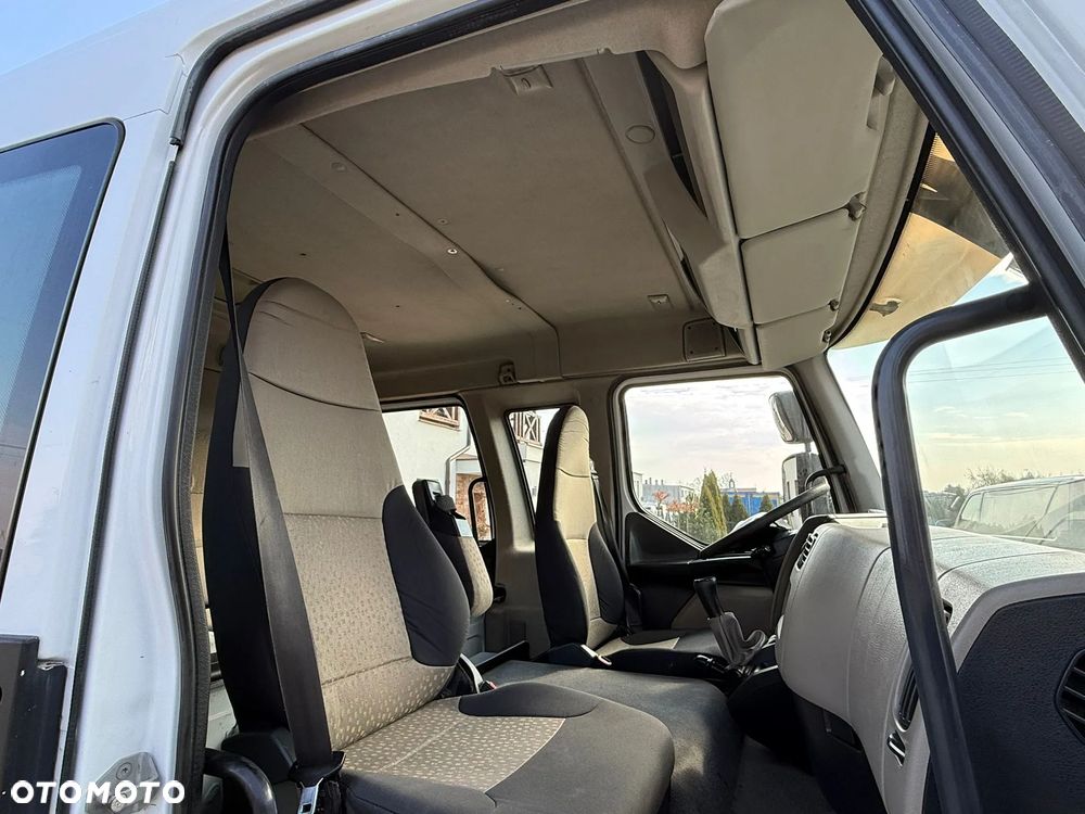 Renault Midlum 220 DXI - 11