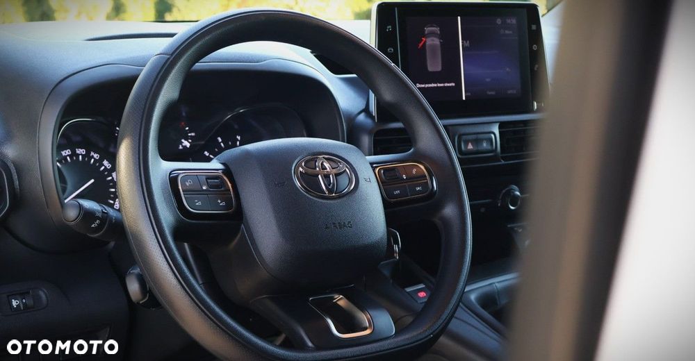 Toyota Proace City - 12