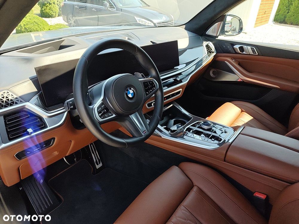 BMW X7 - 11