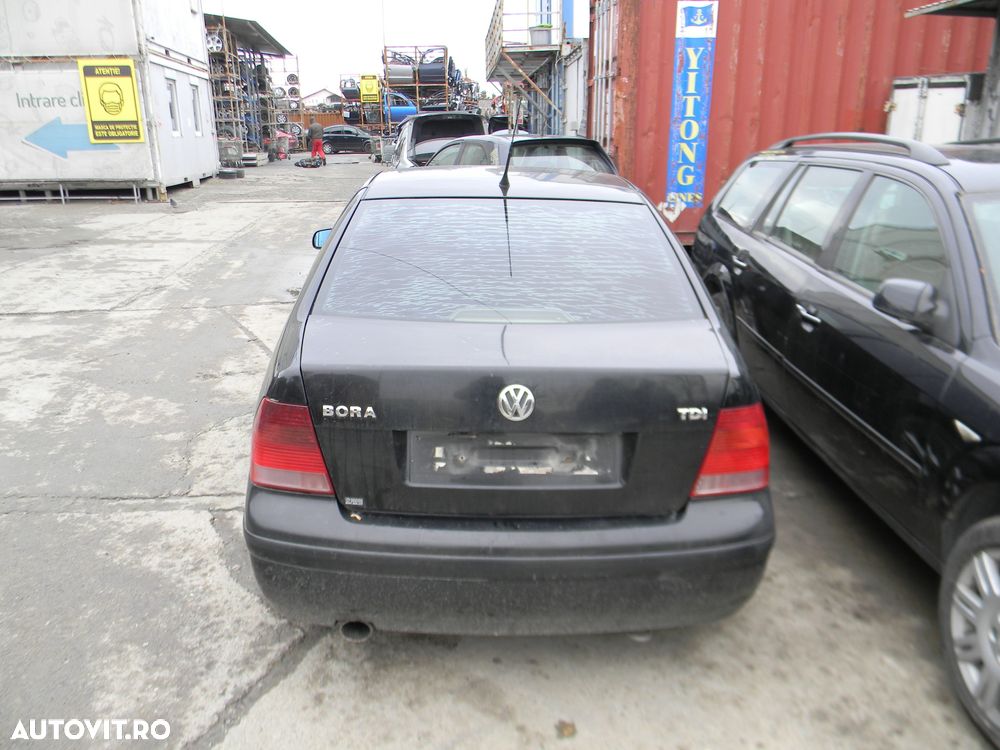 Dezmembrari  VW BORA (1J)  1998  > 2005 1.9 TDI Motorina - 4