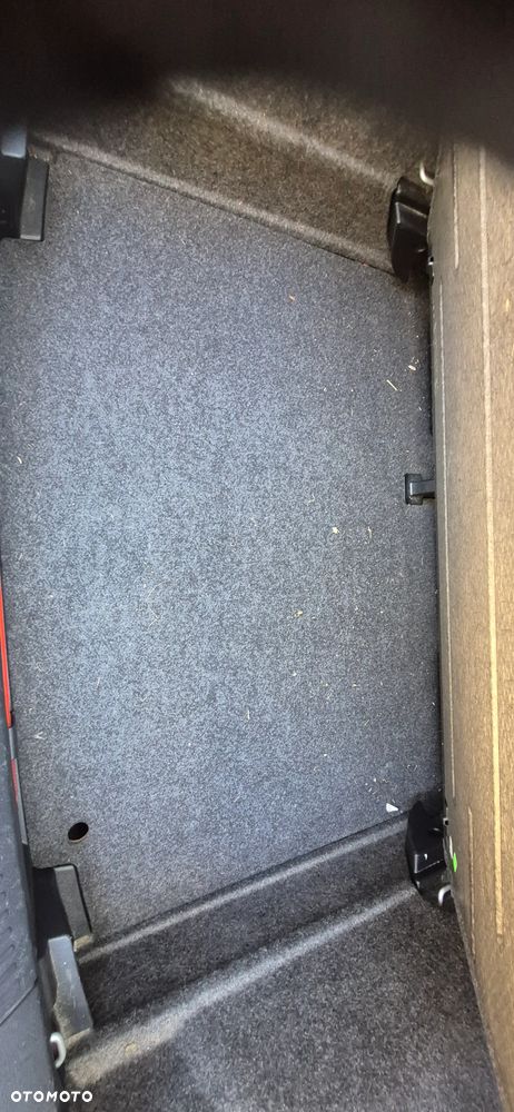 Volkswagen Polo 1.4 TDI (Blue Motion Technology) Comfortline - 20