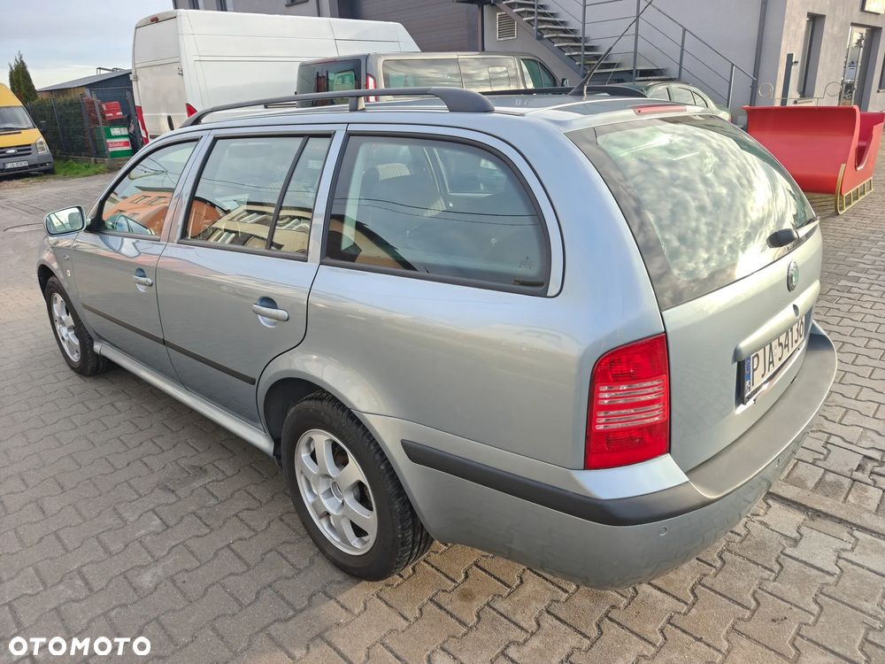 Skoda Octavia - 4