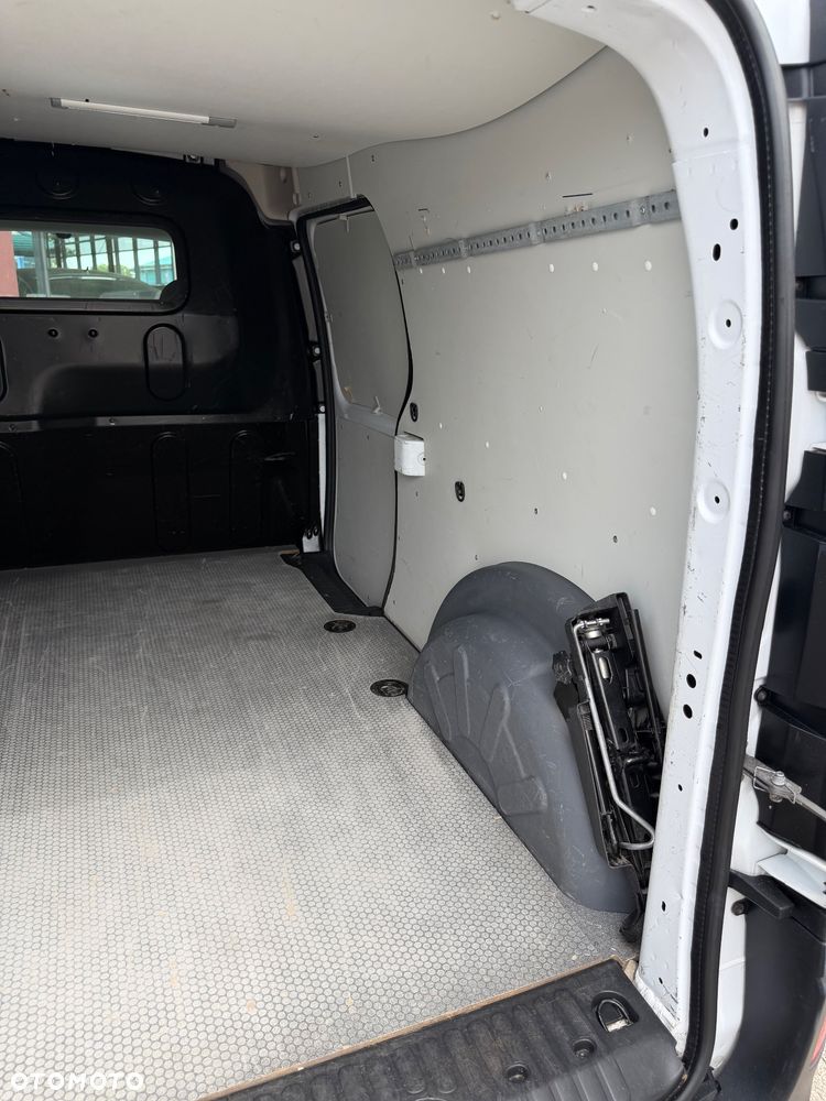 Renault Kangoo Maxi - 25