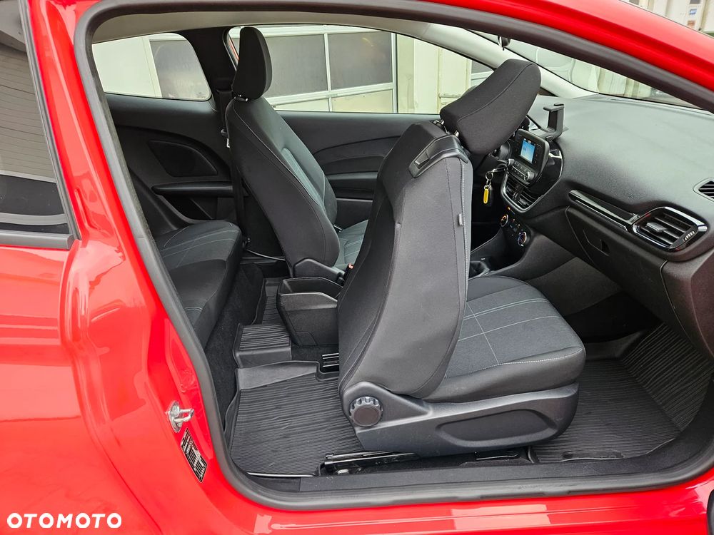 Ford Fiesta - 11