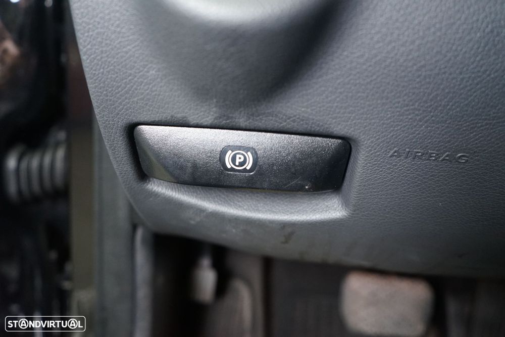 Mercedes-Benz C 180 CDi Avantgarde BlueEfficiency Aut. - 25