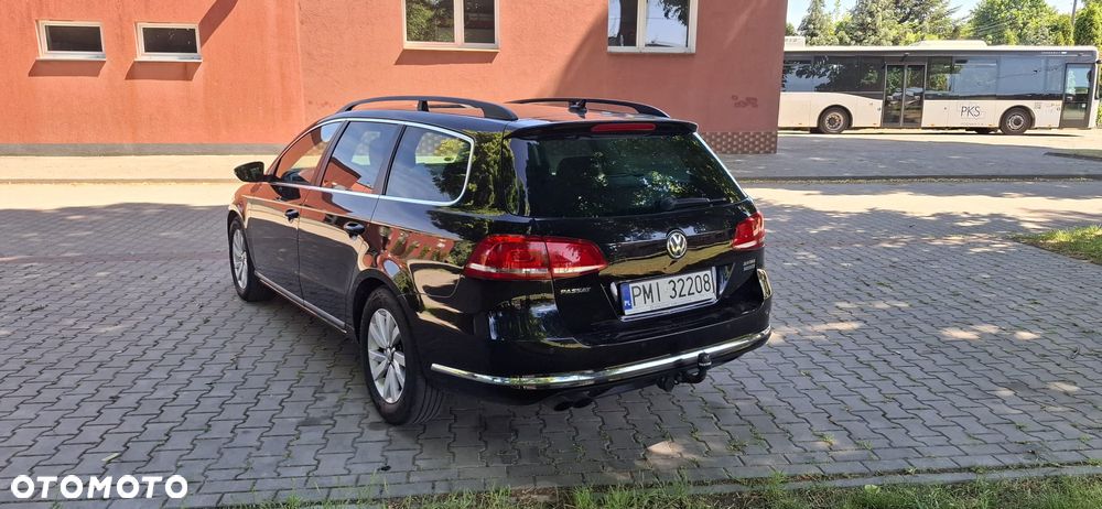 Volkswagen Passat 2.0 Blue TDI SCR Highline - 4