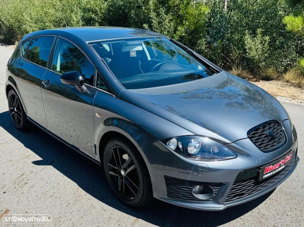 SEAT Leon 2.0 TDI DPF FR - 6