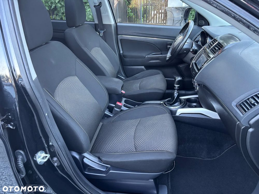 Mitsubishi ASX 1.8 DI-D 2WD Intense - 21