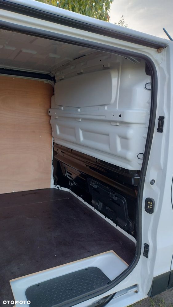 Nissan PRIMASTER - 12