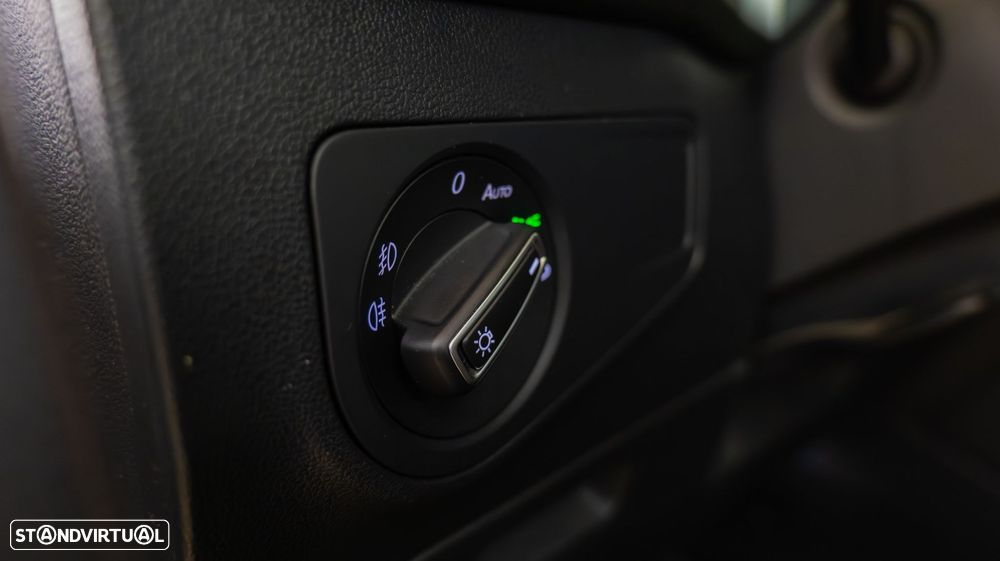 VW Tiguan Allspace 2.0 TDI Confortline DSG - 16