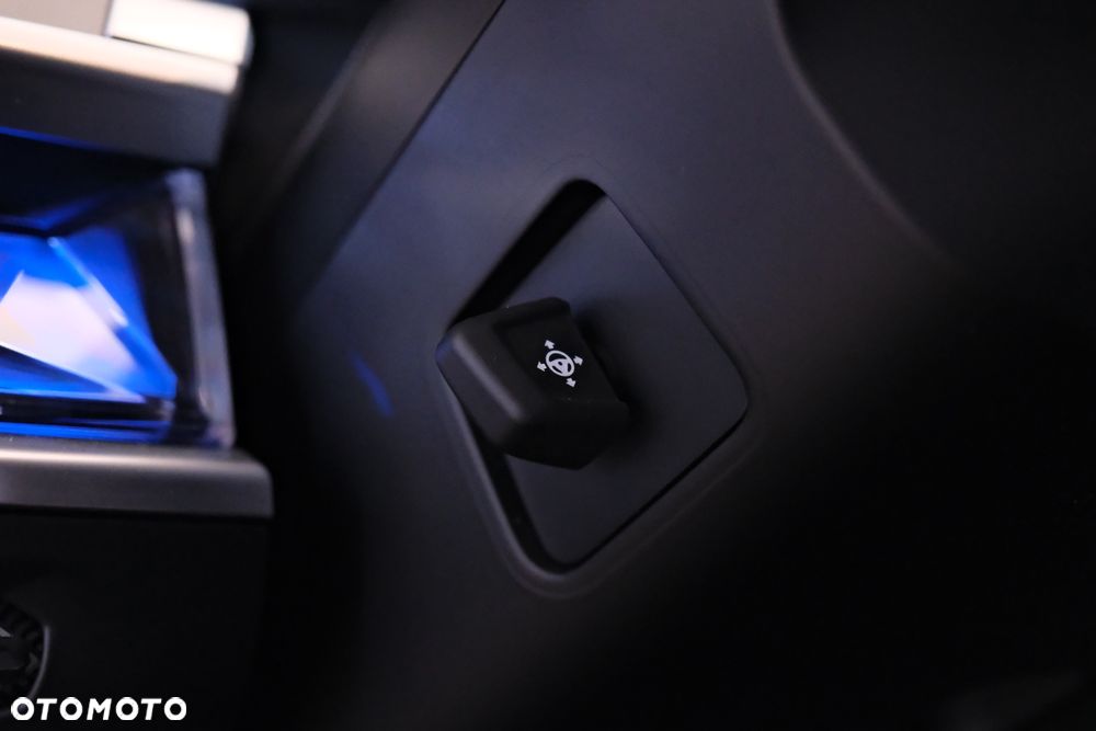 BMW Seria 7 - 23