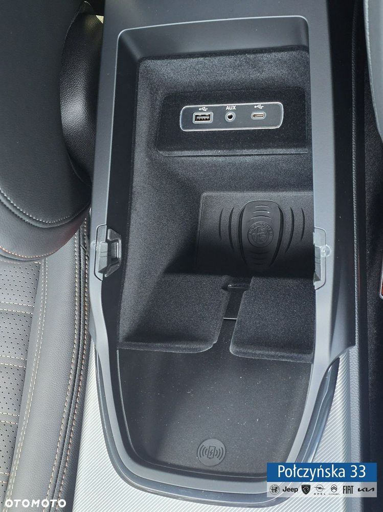 Alfa Romeo Stelvio - 26