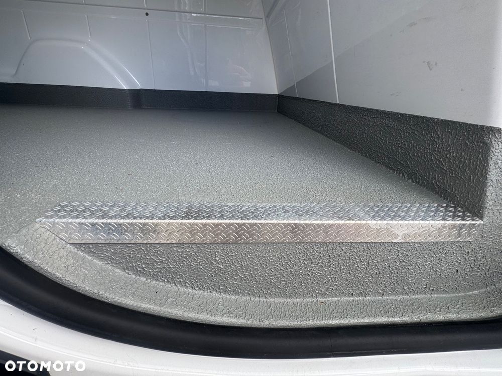 Toyota Proace city chlodnia / mroznia zanotti/ polski salon - 17