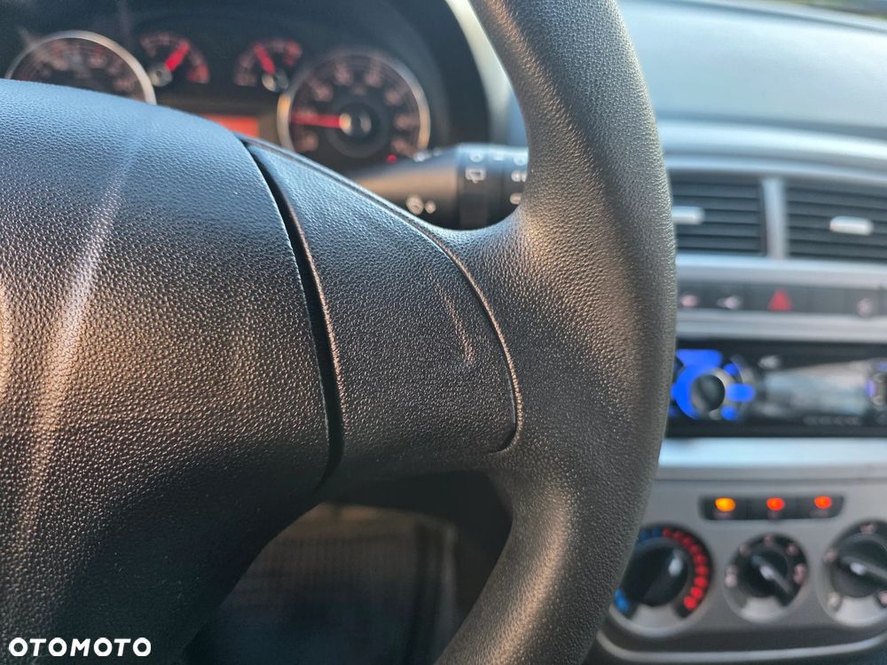 Fiat Punto Evo 1.4 8V Active - 23