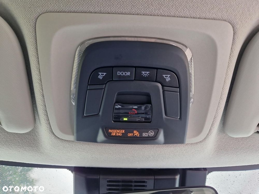 Toyota Corolla 1.8 Hybrid Comfort - 14