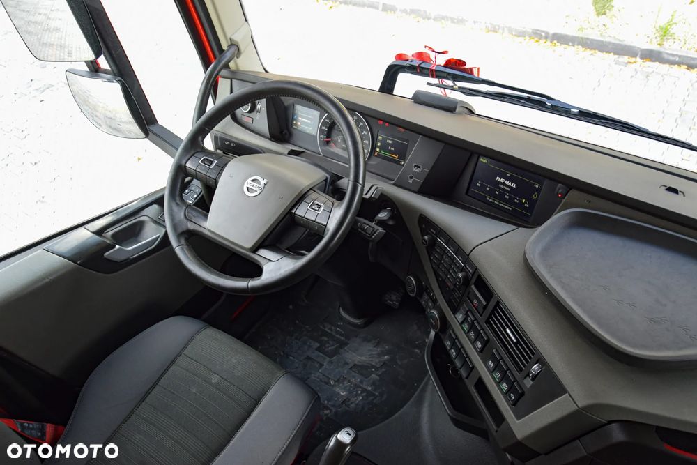 Volvo FH500 / HYDRAULIKA / EURO 6 / ACC / LEDY / ALUFELGI / SERWISOWANY / SPROWADZONY - 25