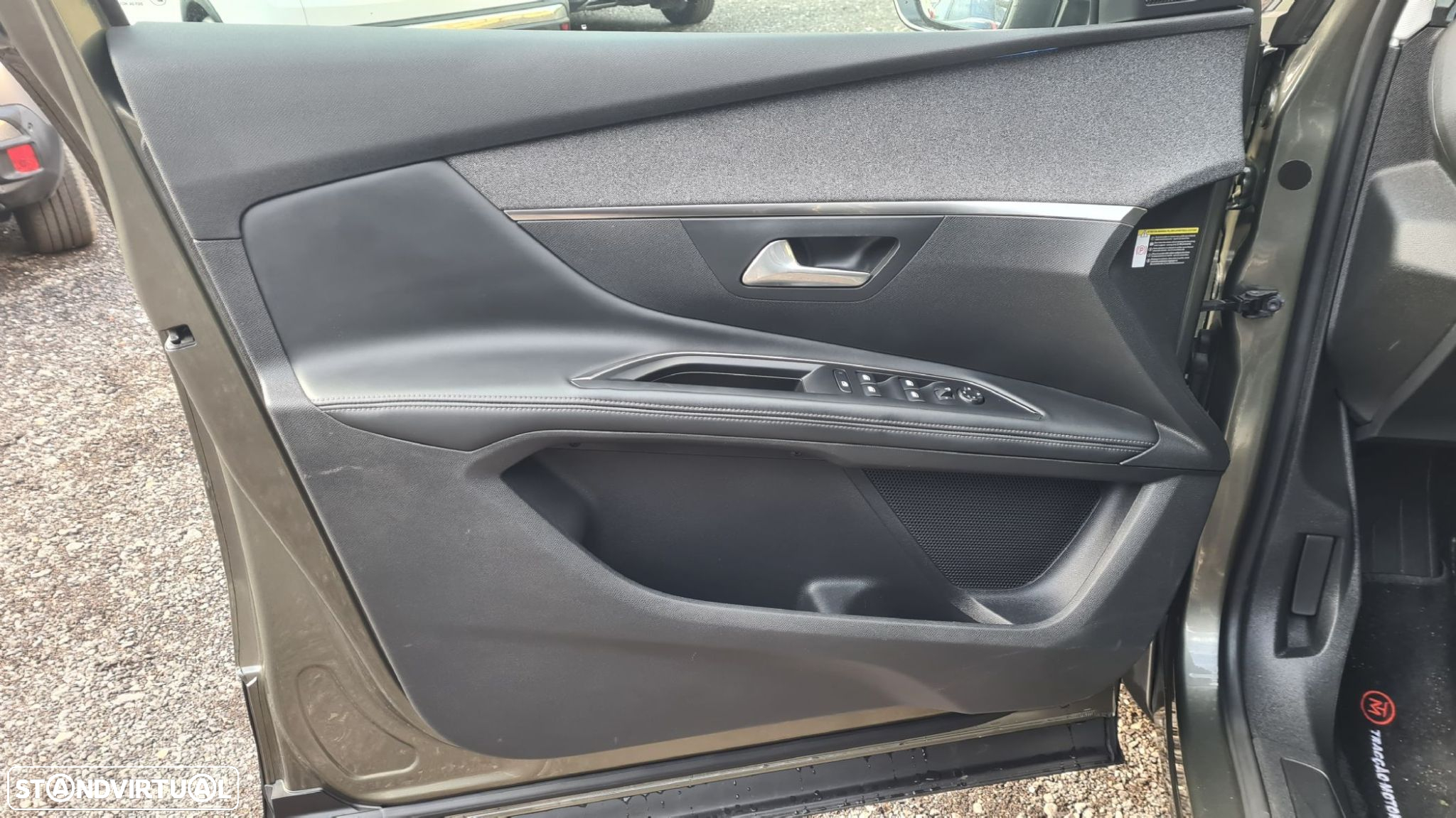 Peugeot 5008 1.5 BlueHDi Allure EAT8 - 7