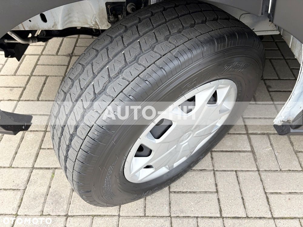 Ford Transit - 19