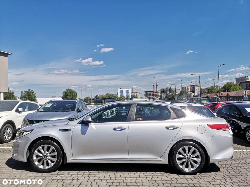 Kia Optima 1.7 CRDI XL - 6