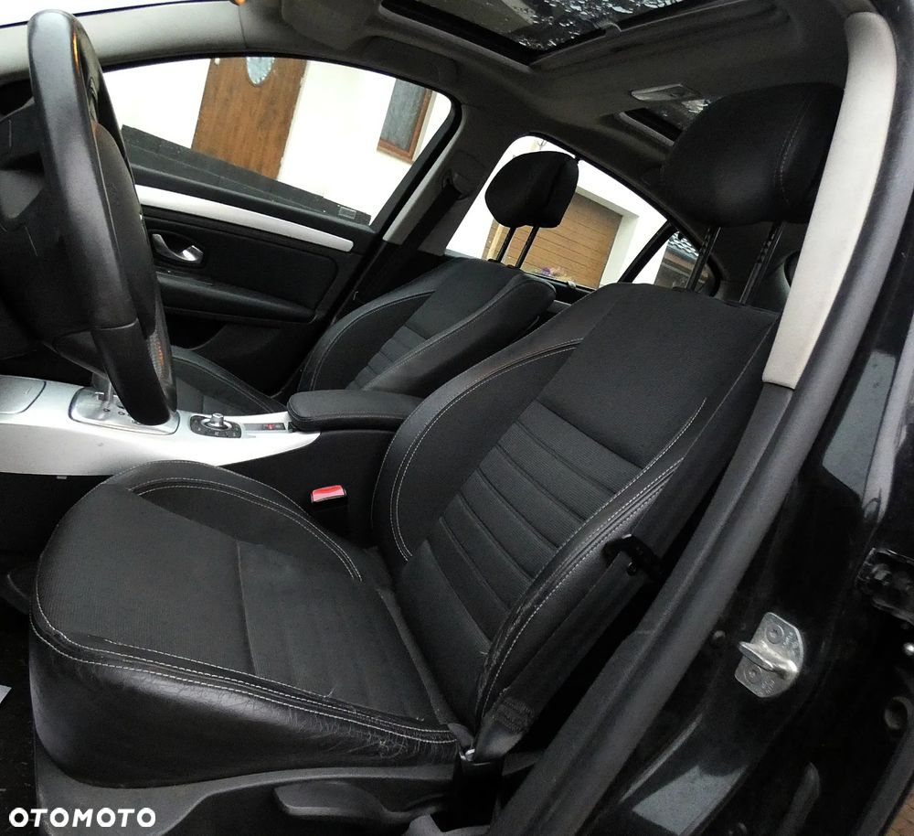 Renault Laguna 2.0 DCi Initiale - 22