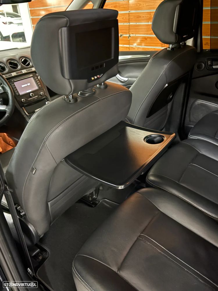 Ford Galaxy 2.0 TDCi Titanium Business - 16