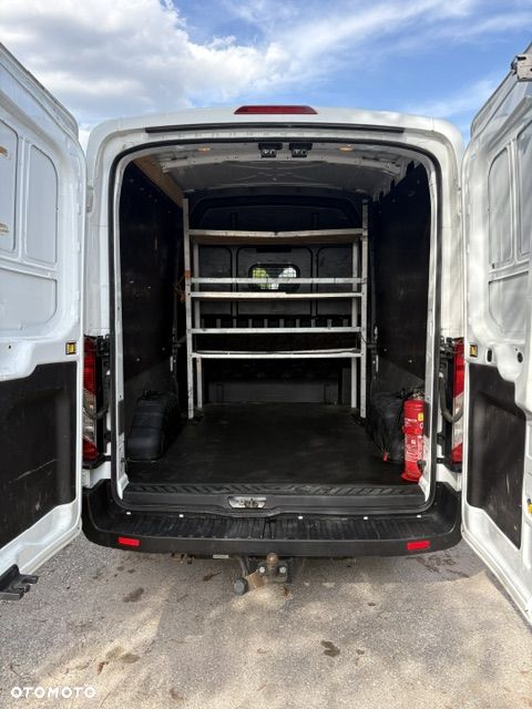 Ford Transit 7 osobowy - 37
