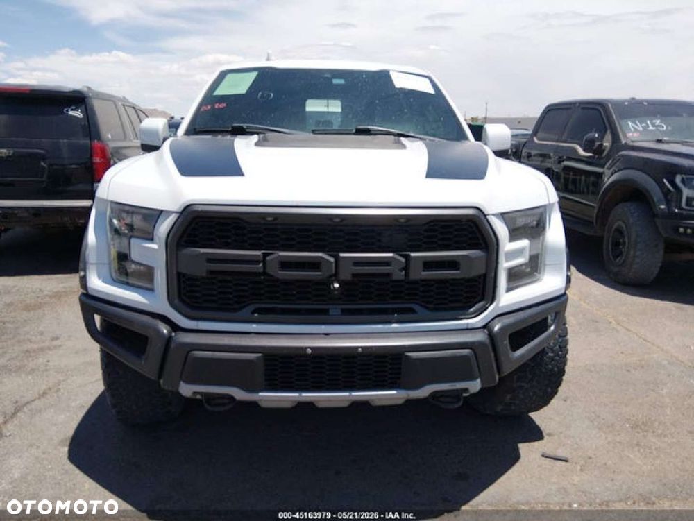 Ford F150 - 8