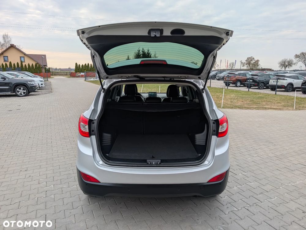 Hyundai ix35 1.7 CRDi 2WD blue Style - 39