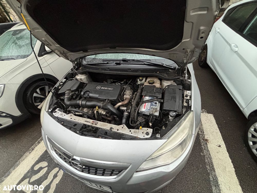 Opel Astra 1.7 CDTI DPF Active - 10