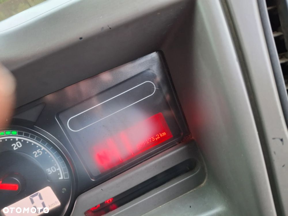 Renault Midlum 220 Zamiatarka Johnston SEMAT Szczotki L/R Obie Strony Dodatkowy SIlnik W Zabudowie Klimatyzacja EUnited PM10 - 33