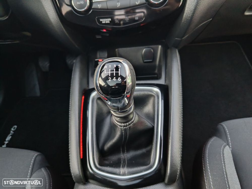 Nissan Qashqai 1.5 dCi Tekna Premium - 33
